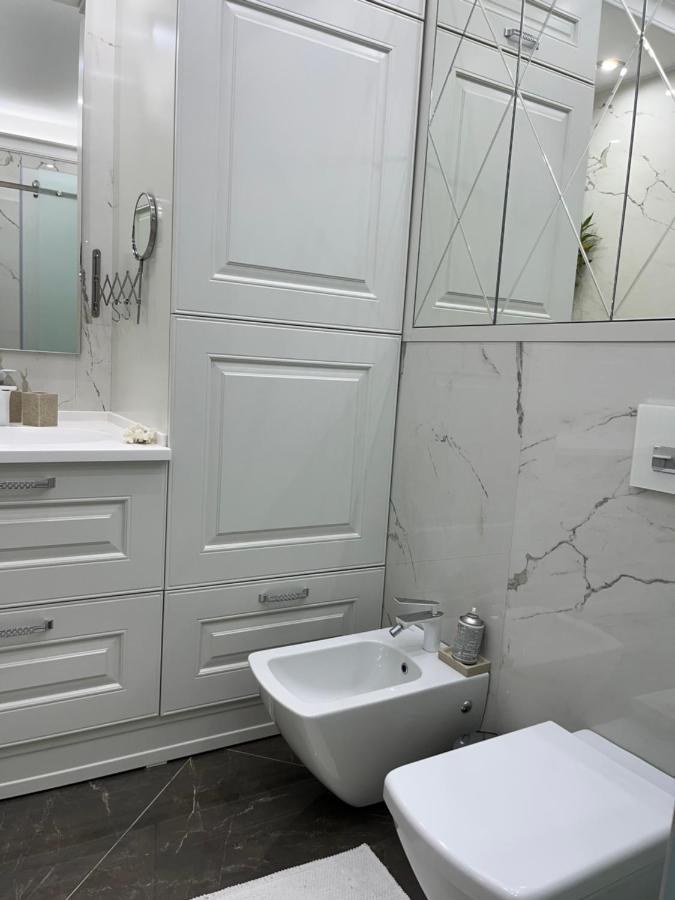 Apartament In The Center Of צ'יסינאו מראה חיצוני תמונה